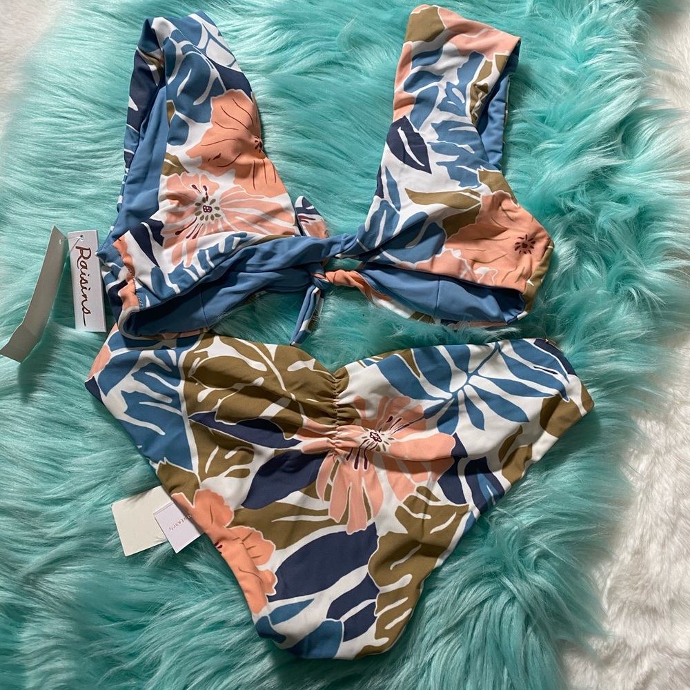 Floral Bikini Set - Picture 4 of 5